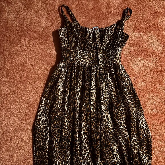 Vixen by Micheline Pitt - Leopard Print Ingenue - Size Large - EUC with Belt - Picture 2 of 6